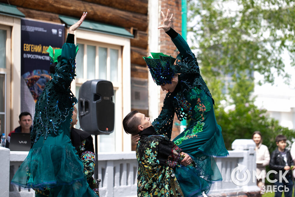 В музее "Либеров-центр" стартовал VII фестиваль уличного искусства "Омский Стрит-Арт". Фото: Елизавета Медведева