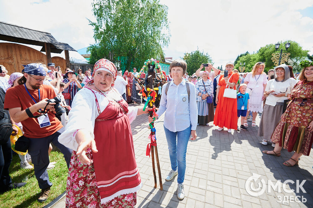 В Большеречье прошёл фестиваль сибирской культуры "Слетье". Фото: Илья Петров