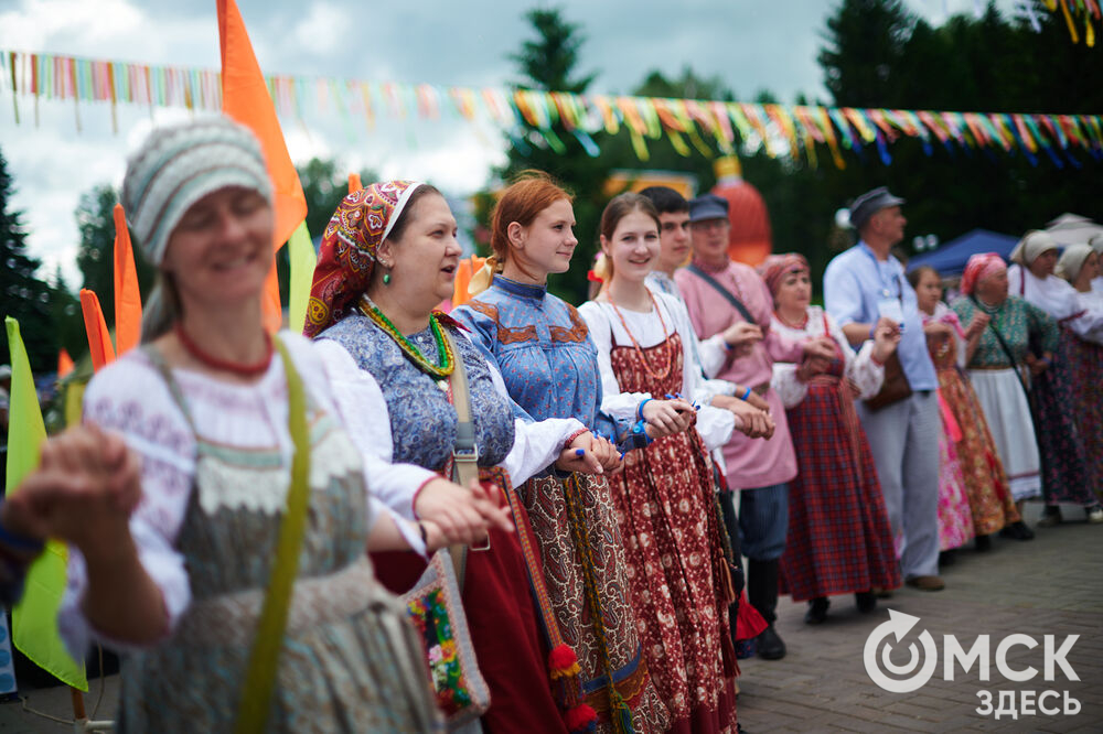 В Большеречье прошёл фестиваль сибирской культуры "Слетье". Фото: Илья Петров