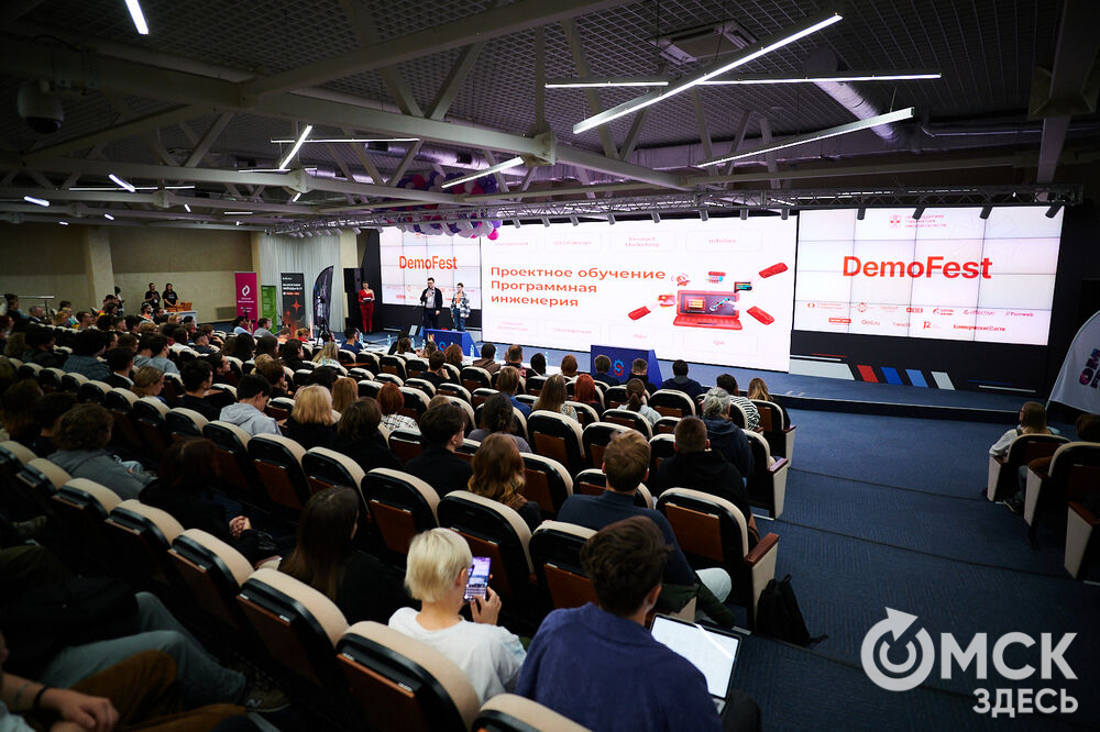 Финал студенческой IT-Лаборатории с презентацией проектов на DemoFest'е