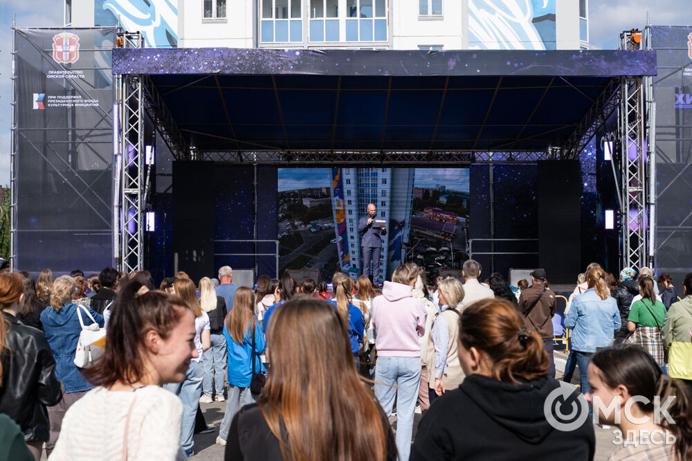 Художники из разных городов и стран создали муралы на фасадах многоэтажек. Подробнее: читайте здесь . Фото: Елизавета Медведева