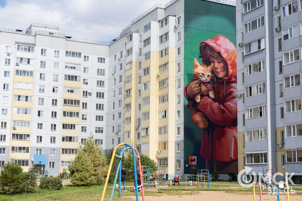 Художники из разных городов и стран создали муралы на фасадах многоэтажек. Подробнее: читайте здесь . Фото: Елизавета Медведева