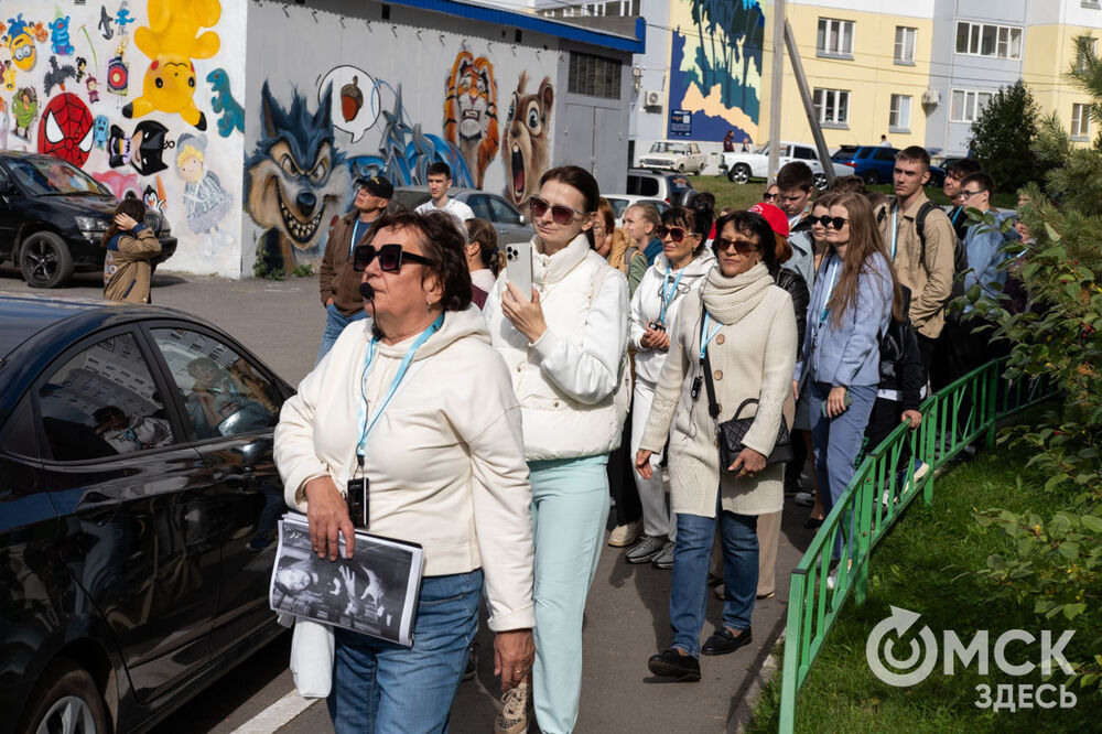 Художники из разных городов и стран создали муралы на фасадах многоэтажек. Подробнее: читайте здесь . Фото: Елизавета Медведева