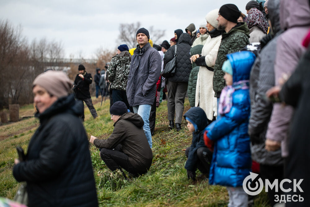 На территории Омской крепости уже четвёртый год подряд проходит масштабный военно-исторический фестиваль "Подвиг 1612", посвящённый подвигу, совершенному русским народом в 1612 году при освобождении Москвы от польской интервенции. Фото: Елизавета Медведева