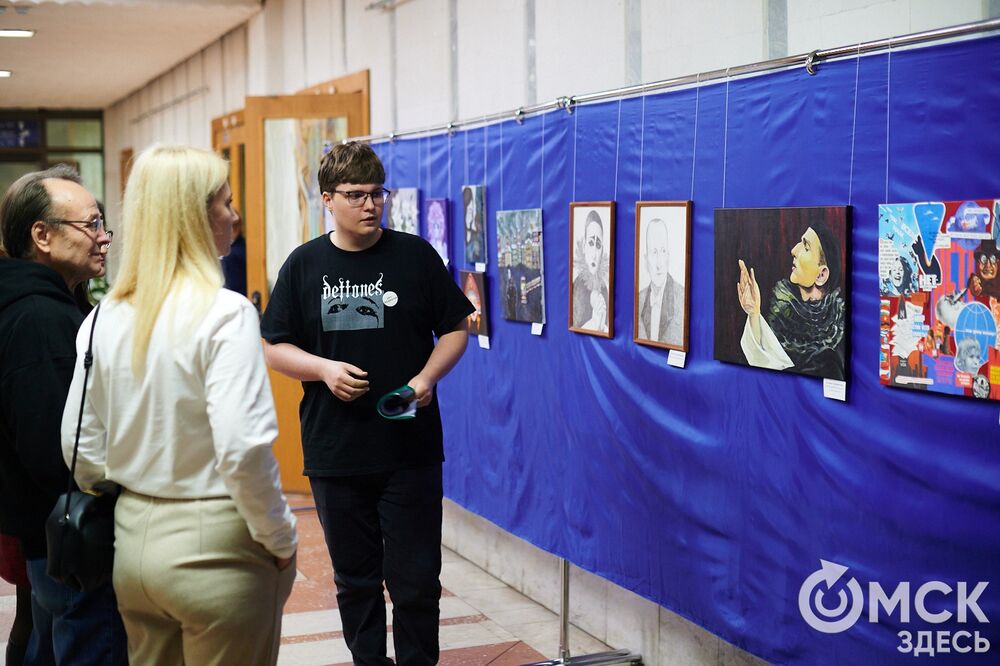 В рамках ежегодной всероссийской акции "Ночь искусств" омские музеи, театры и все, кто так или иначе связан с миром творчества, подготовили особенные программы, не закрывая двери почти до полуночи. Фото: Илья Петров