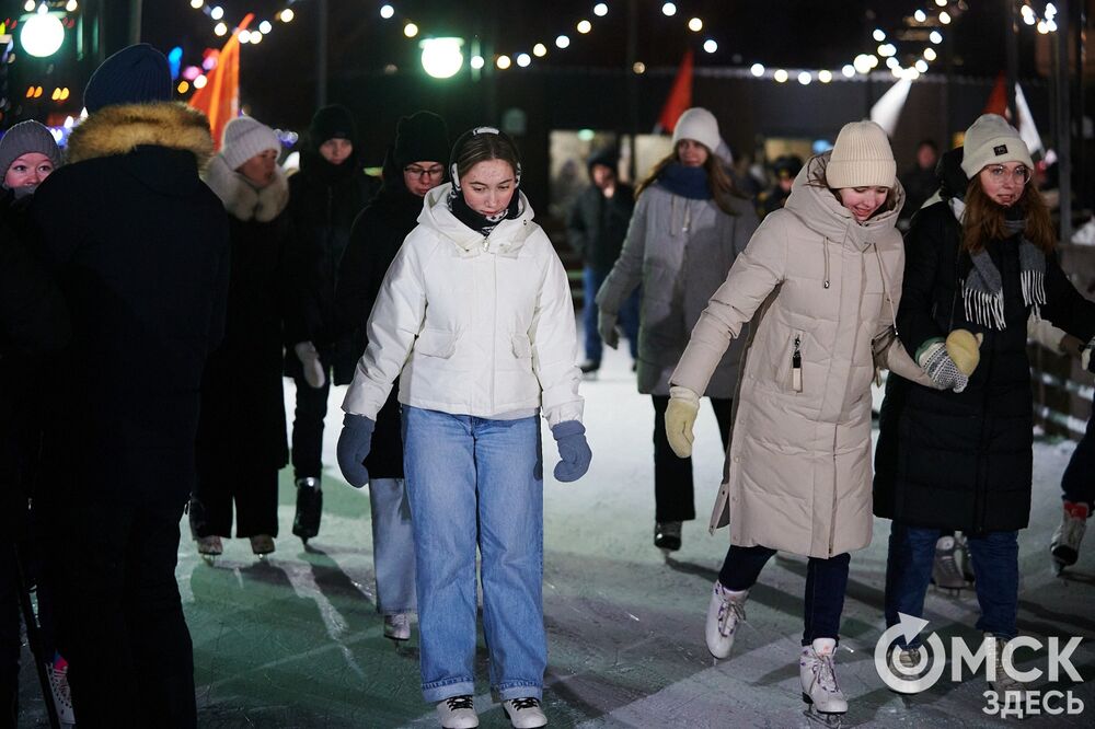 В Омске отпраздновали День студента массовыми катаниями на новой локации. Подробнее здесь . Фото: Илья Петров