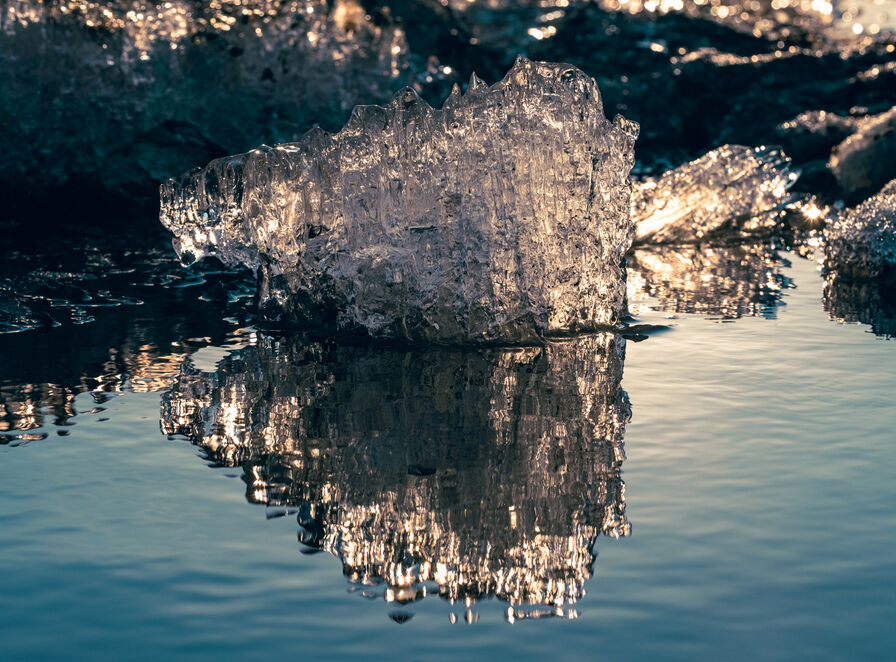 Иртыш в Омске готовится к ледоходу