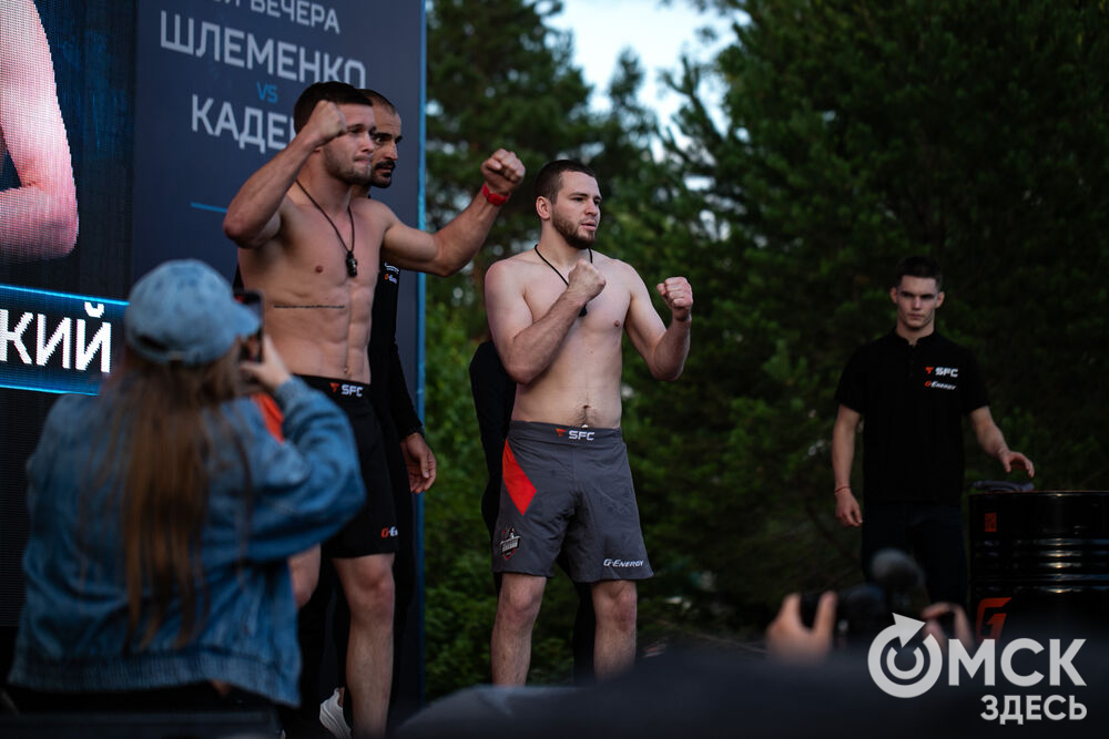 Омичи провели вечер пятницы на "Пешеходном Любинском". Фото: Елизавета Медведева