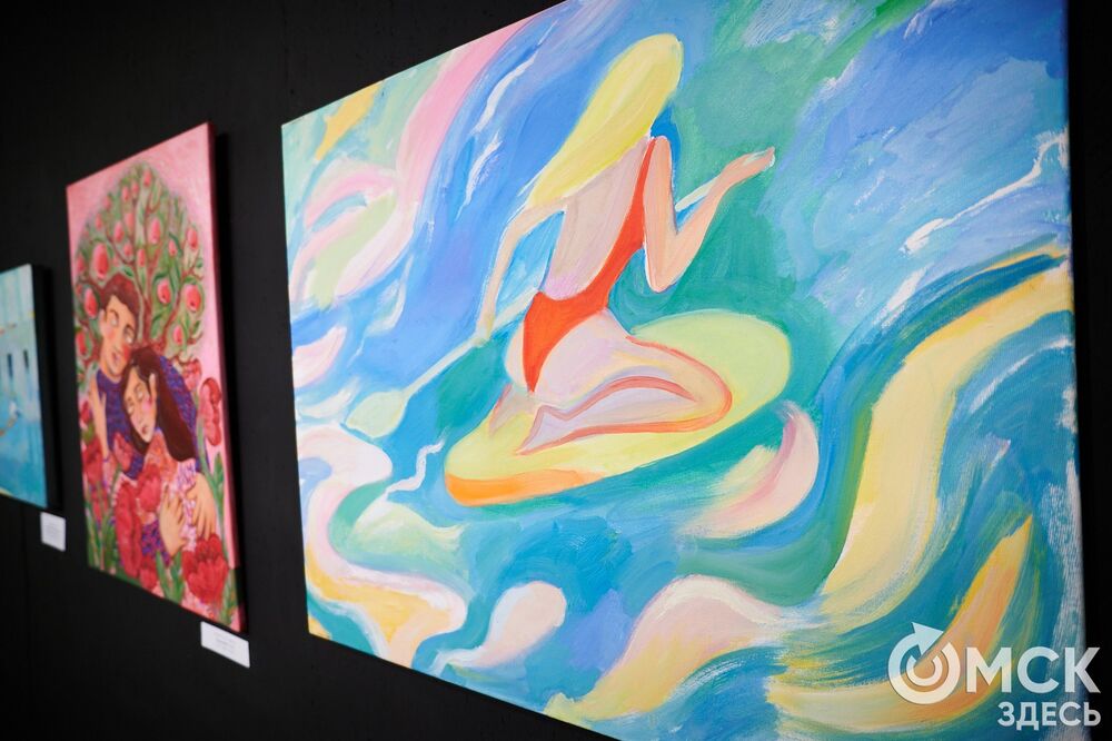 Неочевидные городские герои вышли в свет выставки-конкурса "Омск: здесь и сейчас". Подробности: здесь . Фото: Илья Петров