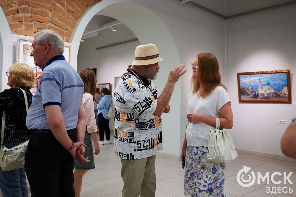 Неочевидные городские герои вышли в свет выставки-конкурса "Омск: здесь и сейчас". Подробности: здесь . Фото: Илья Петров