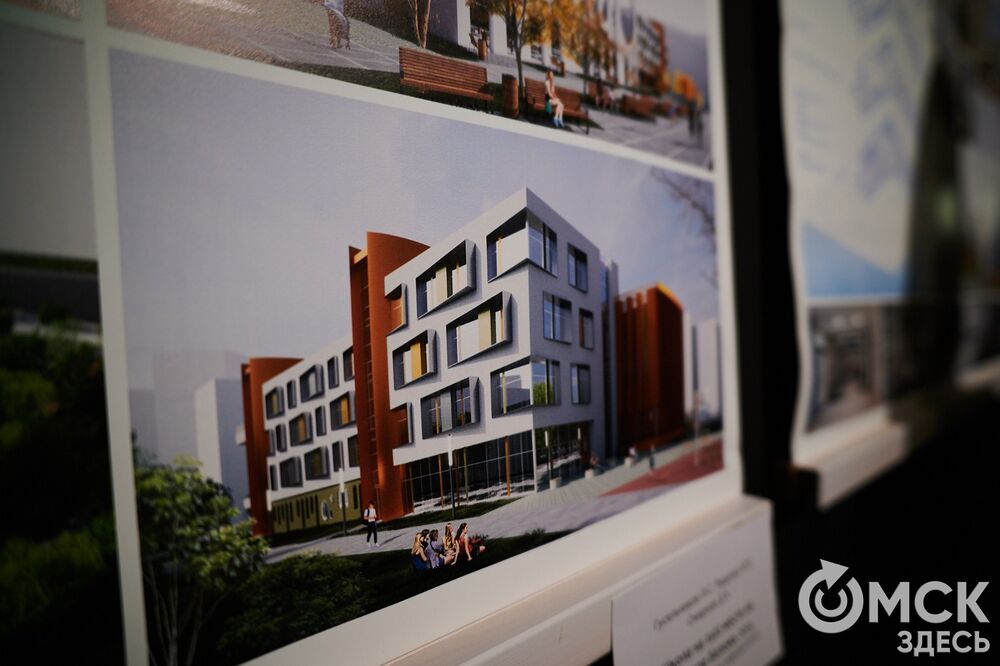 Неочевидные городские герои вышли в свет выставки-конкурса "Омск: здесь и сейчас". Подробности: здесь . Фото: Илья Петров