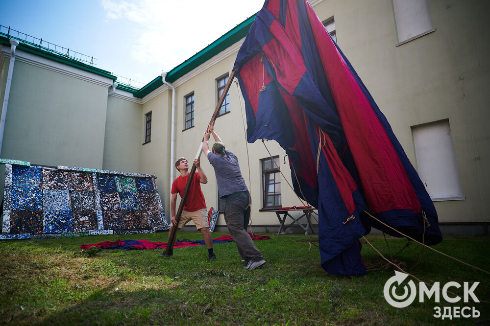 В Омской крепости активно ведётся подготовка к фестивалю, который охватит исторический период протяжённостью практически 450 лет. Фото: Илья Петров
