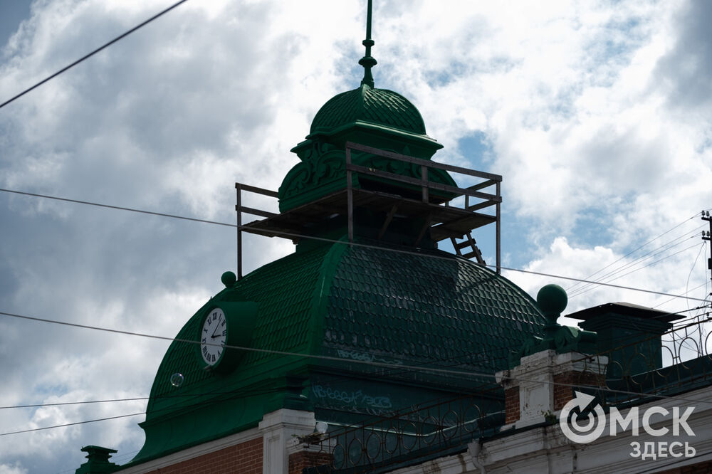 В Омске вернули к жизни старинные часы. Фото: Елизавета Медведева