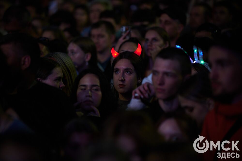 На Соборной площади и на территории Омской крепости прошли выступления именитых артистов . Фото: Илья Петров, Елизавета Медведева