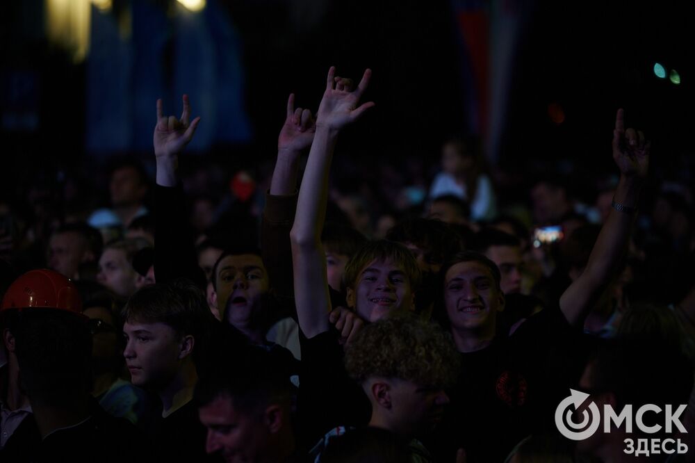 На Соборной площади и на территории Омской крепости прошли выступления именитых артистов . Фото: Илья Петров, Елизавета Медведева