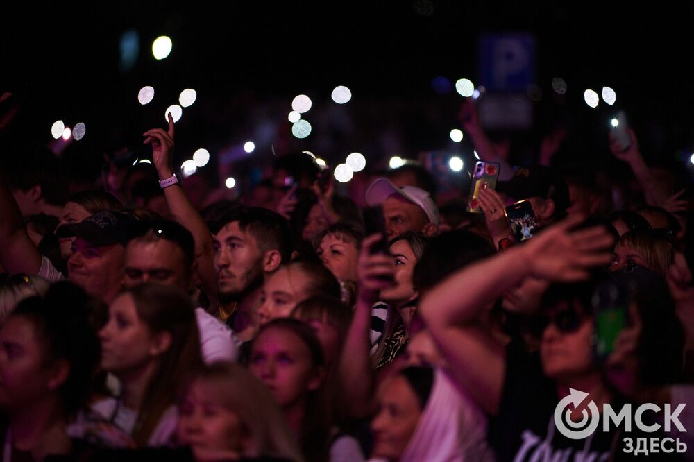 На Соборной площади и на территории Омской крепости прошли выступления именитых артистов . Фото: Илья Петров, Елизавета Медведева