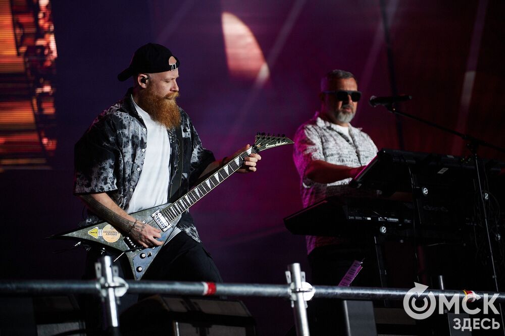 На Соборной площади и на территории Омской крепости прошли выступления именитых артистов . Фото: Илья Петров, Елизавета Медведева