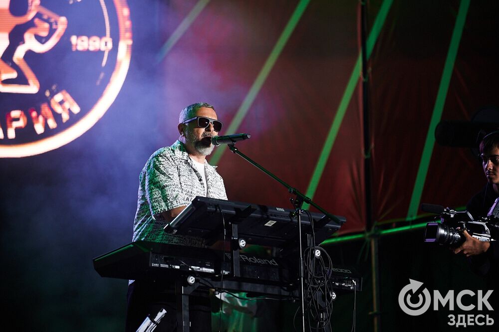 На Соборной площади и на территории Омской крепости прошли выступления именитых артистов . Фото: Илья Петров, Елизавета Медведева