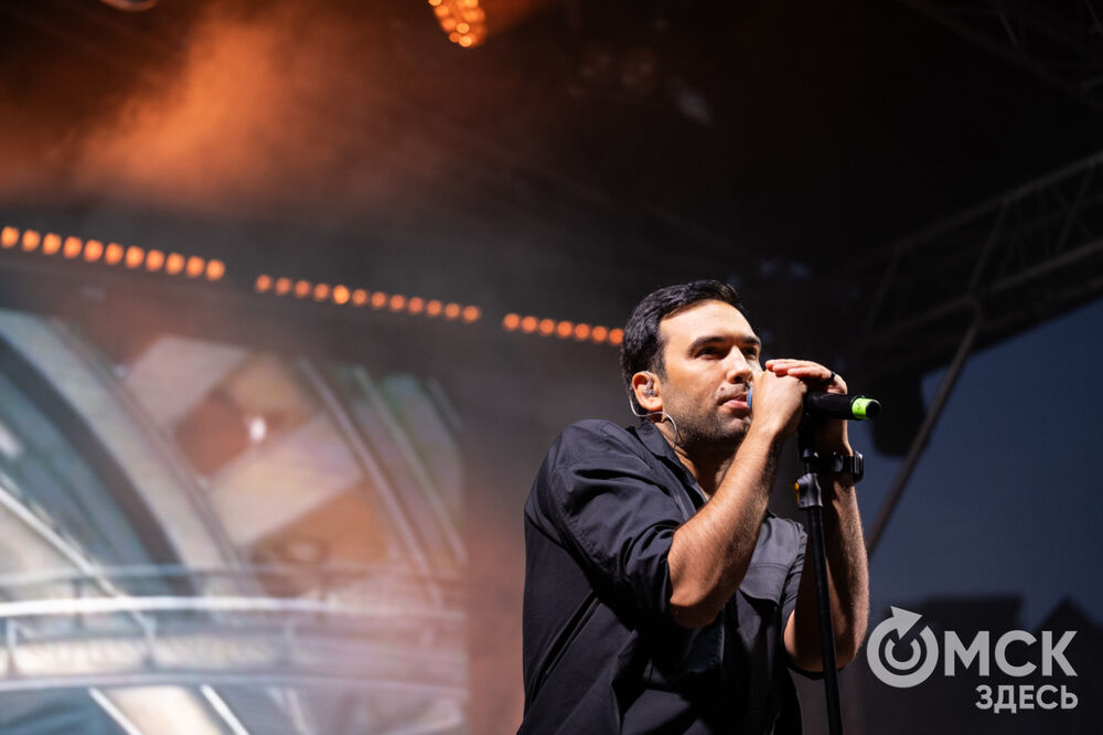 На Соборной площади и на территории Омской крепости прошли выступления именитых артистов . Фото: Илья Петров, Елизавета Медведева