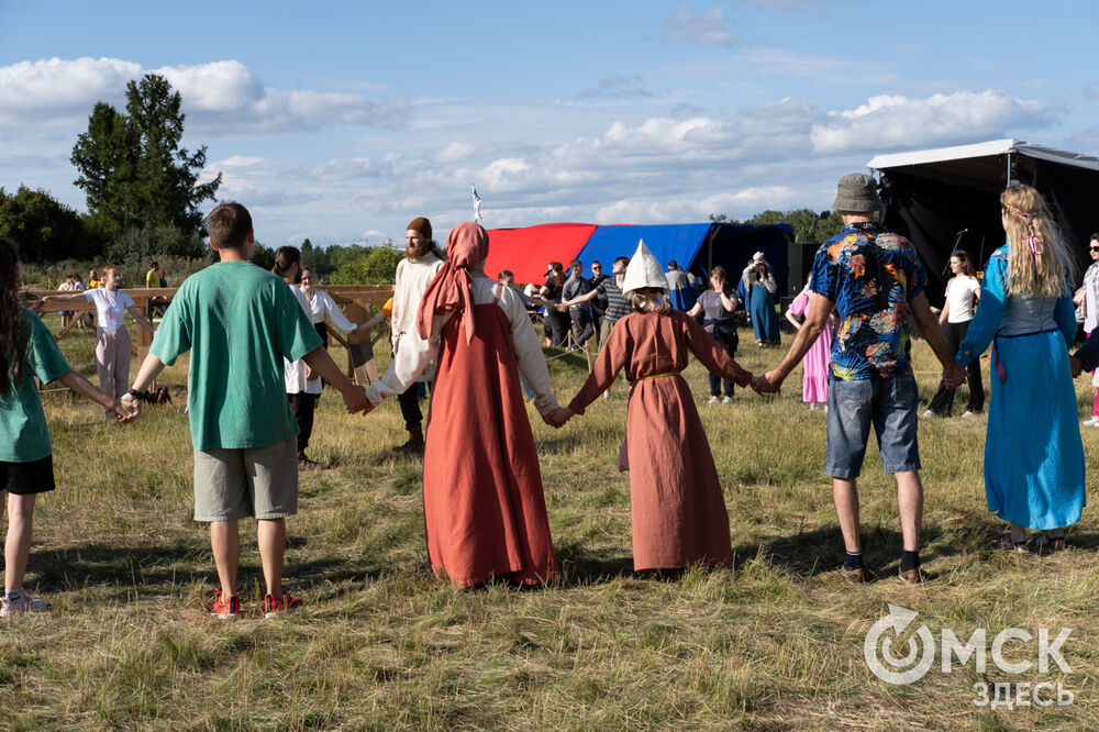 В Омске состоялся двадцатый по счёту фестиваль исторической реконструкции "Щит Сибири" (0+). Фото: Елизавета Медведева