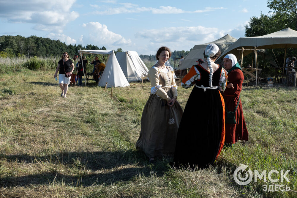 В Омске состоялся двадцатый по счёту фестиваль исторической реконструкции "Щит Сибири" (0+). Фото: Елизавета Медведева
