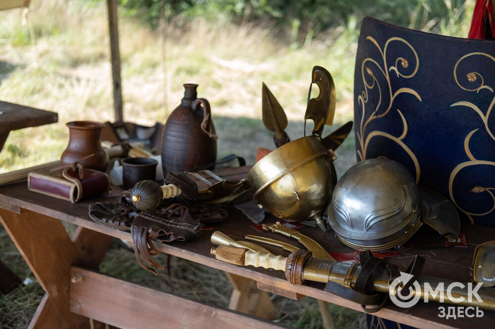 В Омске состоялся двадцатый по счёту фестиваль исторической реконструкции "Щит Сибири" (0+). Фото: Елизавета Медведева