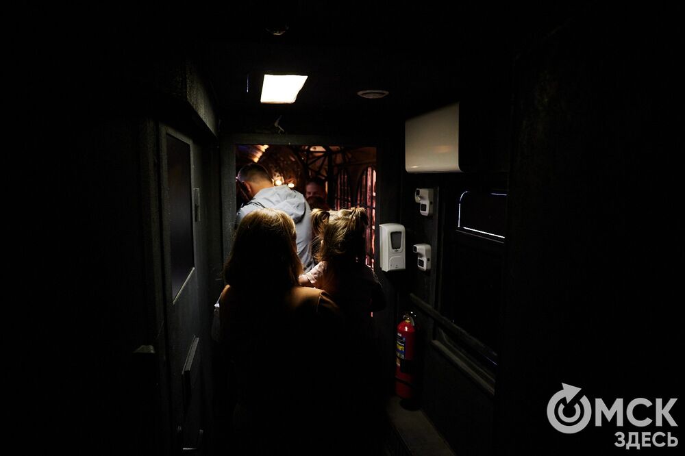 Первая в мире интерактивная выставка на рельсах сделала оставку в Омске на два дня. Фото Илья Петров