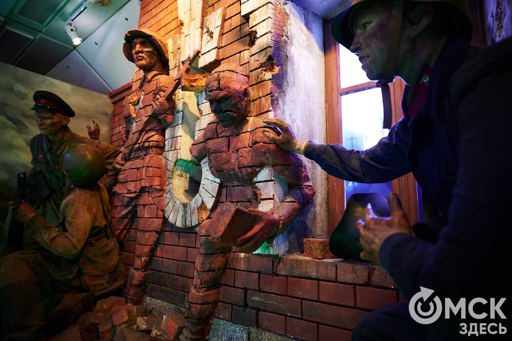 Первая в мире интерактивная выставка на рельсах сделала оставку в Омске на два дня. Фото Илья Петров