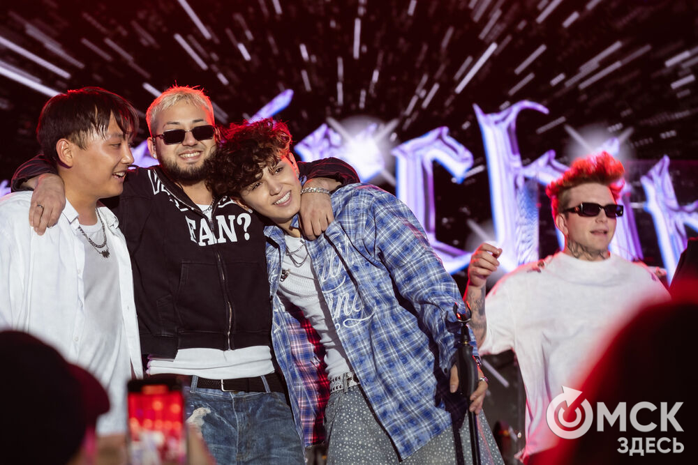 Amirchik и Artik и Asti дали последний летний концерт для омичей. Фото: Елизавета Медведева
