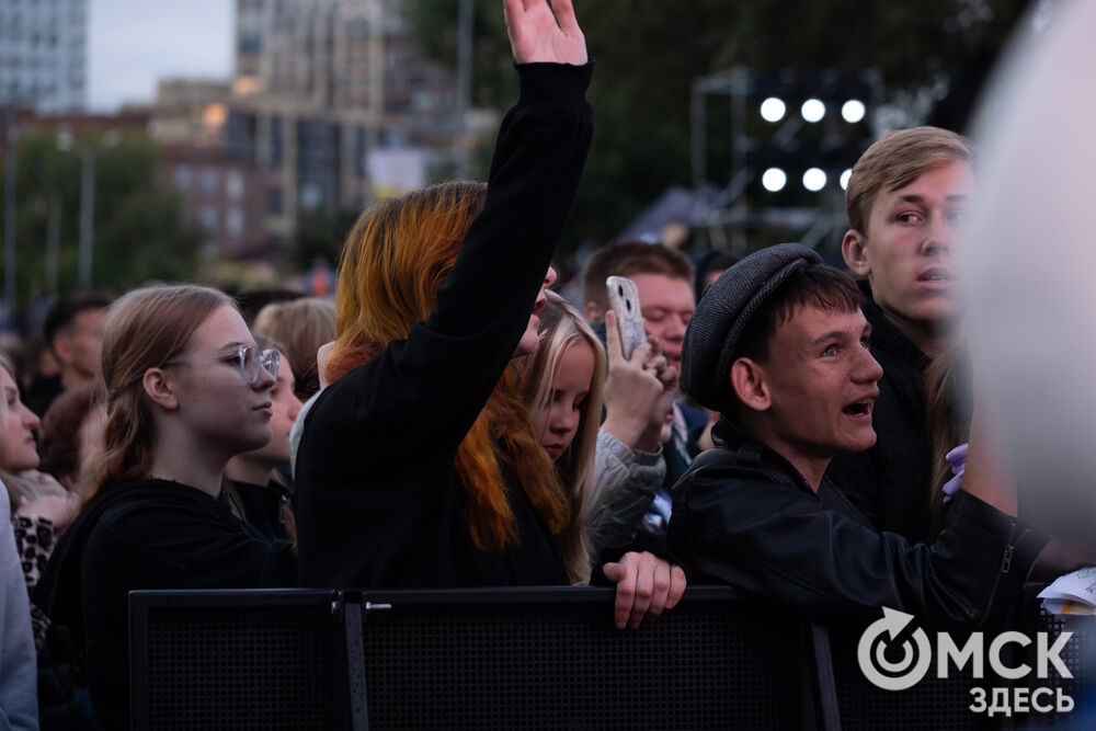 1 сентября на Зелёном острове выступила группа Dabro - музыкальный дуэт братьев Ивана и Михаила Засидкевичей. Фото: Елизавета Медведева