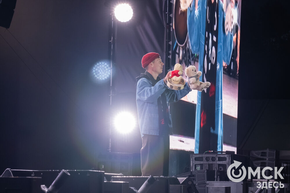 1 сентября на Зелёном острове выступила группа Dabro - музыкальный дуэт братьев Ивана и Михаила Засидкевичей. Фото: Елизавета Медведева