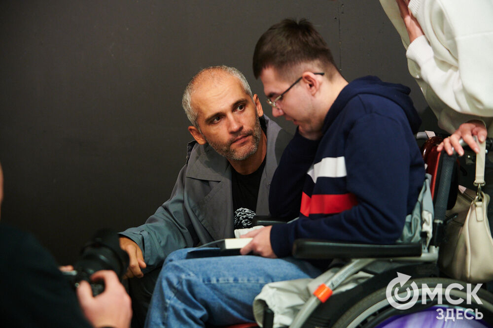 Презентация сборника "Аркадий Кутилов. Избранная лирика". Омск, 2025. Фото: Илья Петров