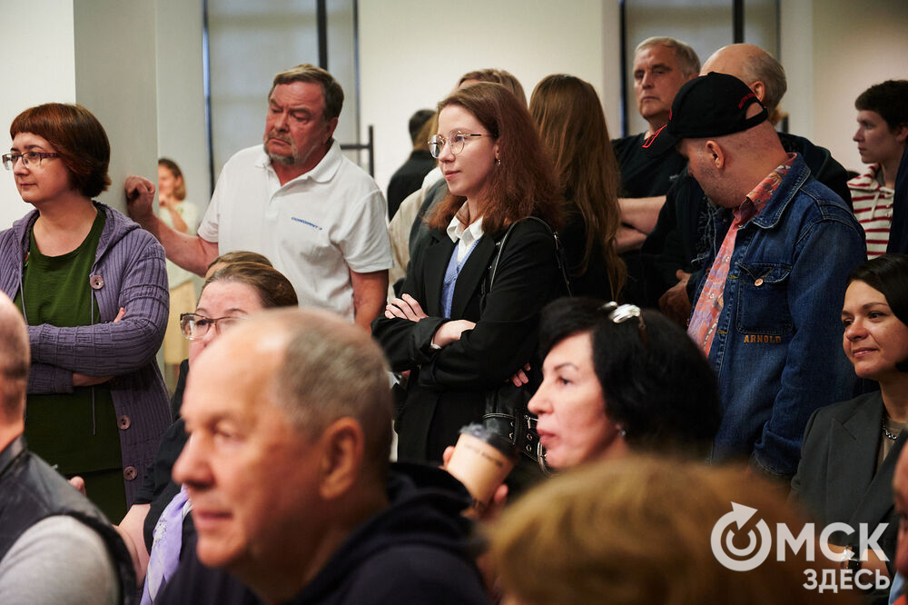 Презентация сборника "Аркадий Кутилов. Избранная лирика". Омск, 2025. Фото: Илья Петров