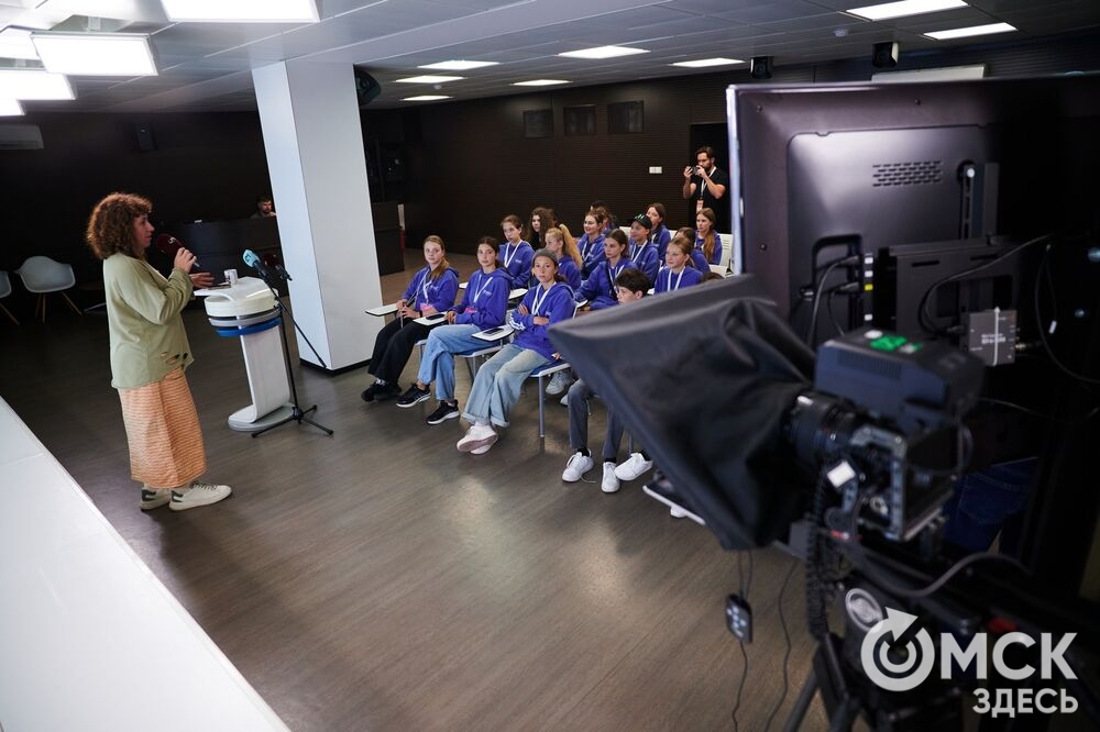 Поезд с победителями конкурса "Большая перемена" прибыл в Омск. Фото: Илья Петров