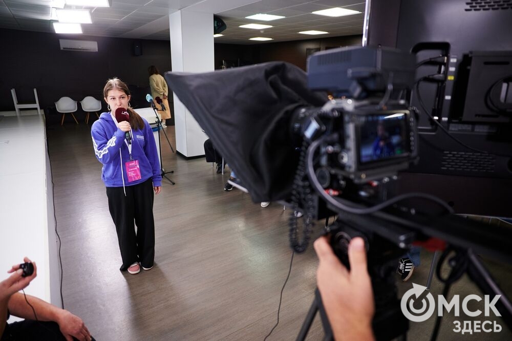 Поезд с победителями конкурса "Большая перемена" прибыл в Омск. Фото: Илья Петров