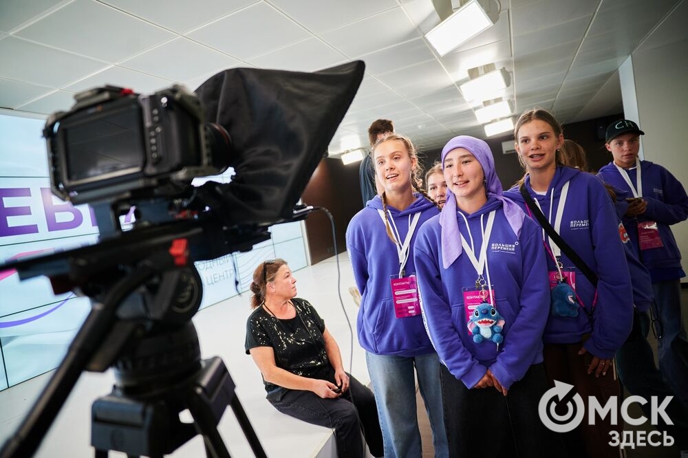 Поезд с победителями конкурса "Большая перемена" прибыл в Омск. Фото: Илья Петров