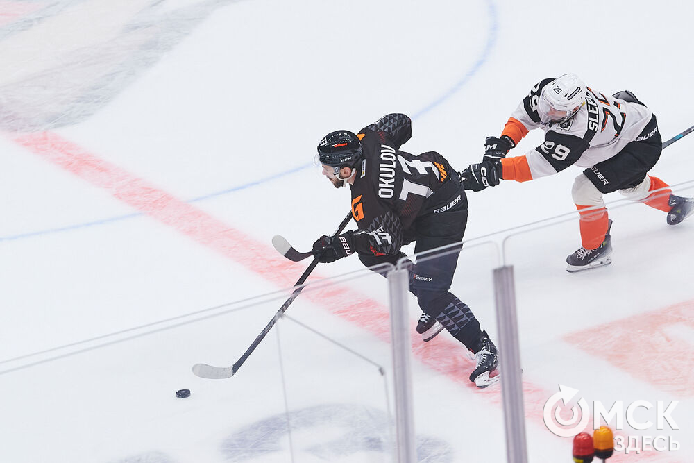 "Авангард" на своём льду победил "Амур". Фото: Илья Петров