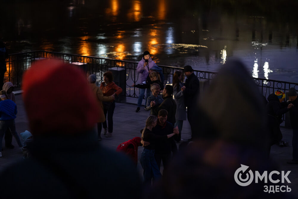 Театр огня показал шоу и поделился нюнсами мастерства. Подробности: здесь . Фото: Елизавета Медведева