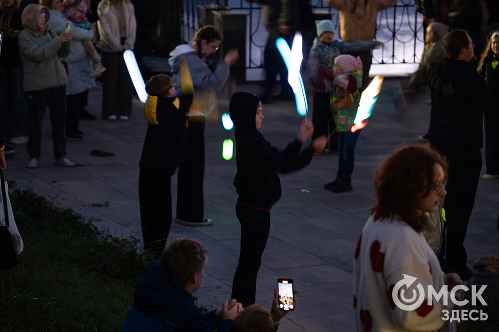 Театр огня показал шоу и поделился нюнсами мастерства. Подробности: здесь . Фото: Елизавета Медведева