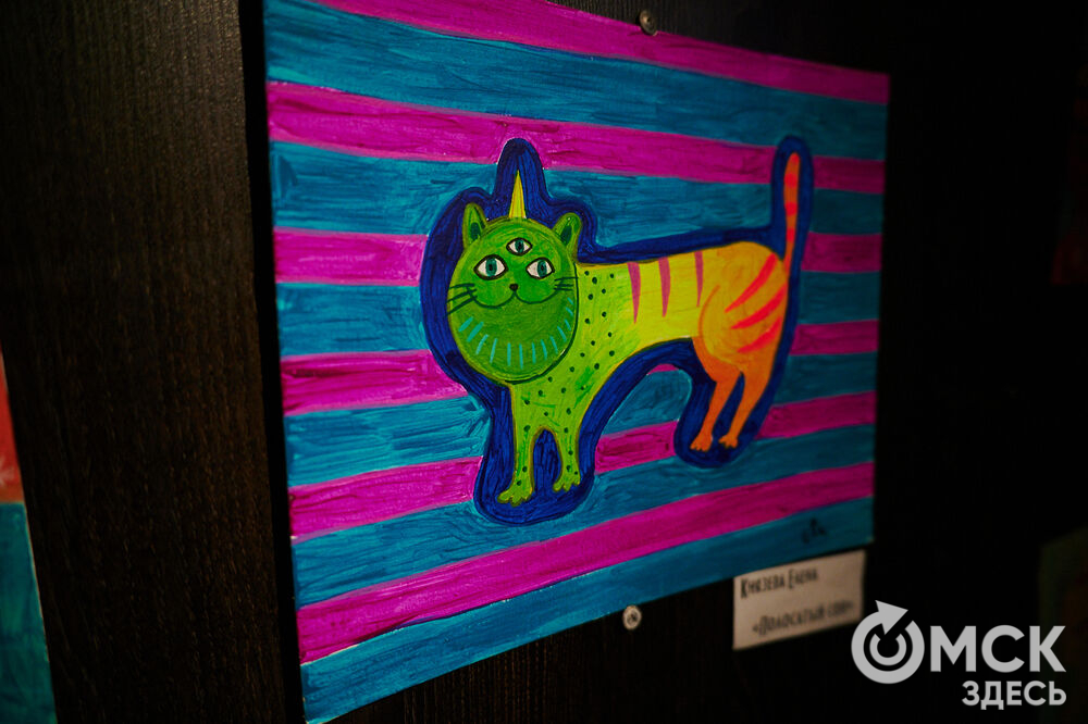 Новая выставка (18+) андеграундной галереи "Левая нога". Подробности: здесь . Фото: Илья Петров