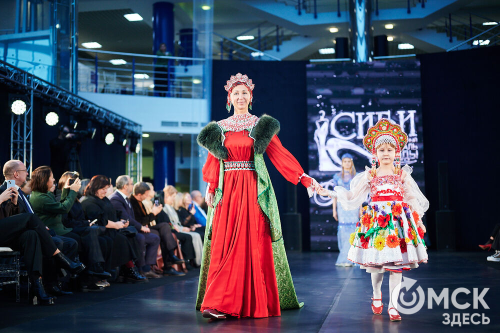 Состоялось открытие Международного фестиваля моды "СИБИ"