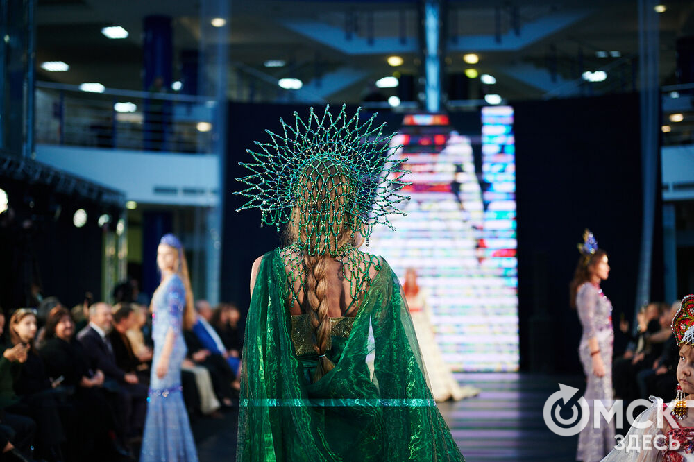 Состоялось открытие Международного фестиваля моды "СИБИ"