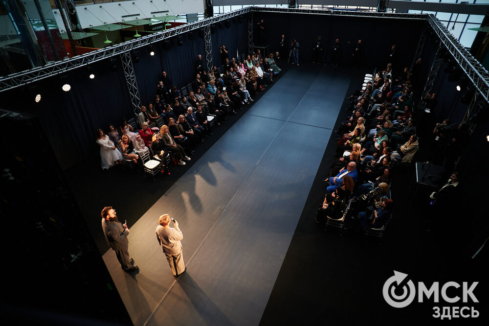 Состоялось открытие Международного фестиваля моды "СИБИ"