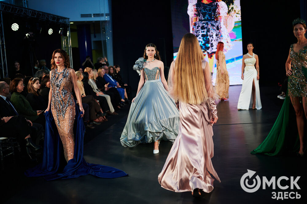 Состоялось открытие Международного фестиваля моды "СИБИ"