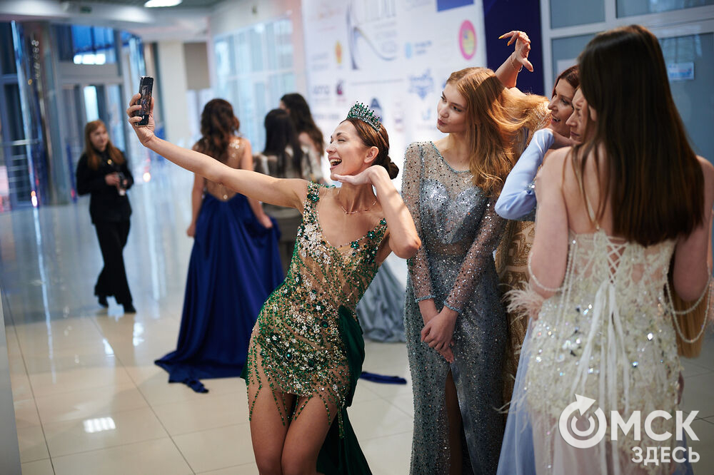 Состоялось открытие Международного фестиваля моды "СИБИ"