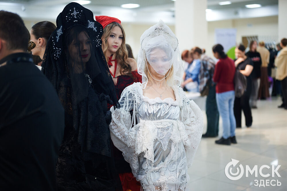 Состоялось открытие Международного фестиваля моды "СИБИ"