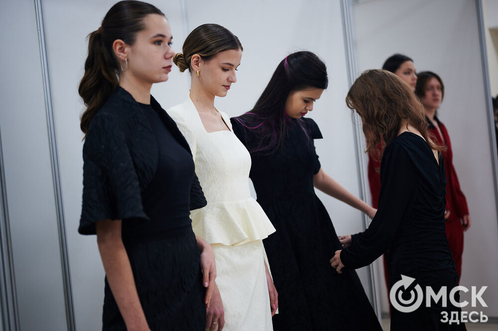 Состоялось открытие Международного фестиваля моды "СИБИ"