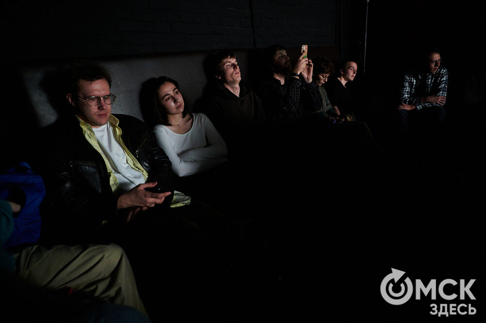 "Андер бар" и "Левая нога" провели ретроспективу короткометражных фильмов режиссёра Саши Кузовкова. Фото: Илья Петров