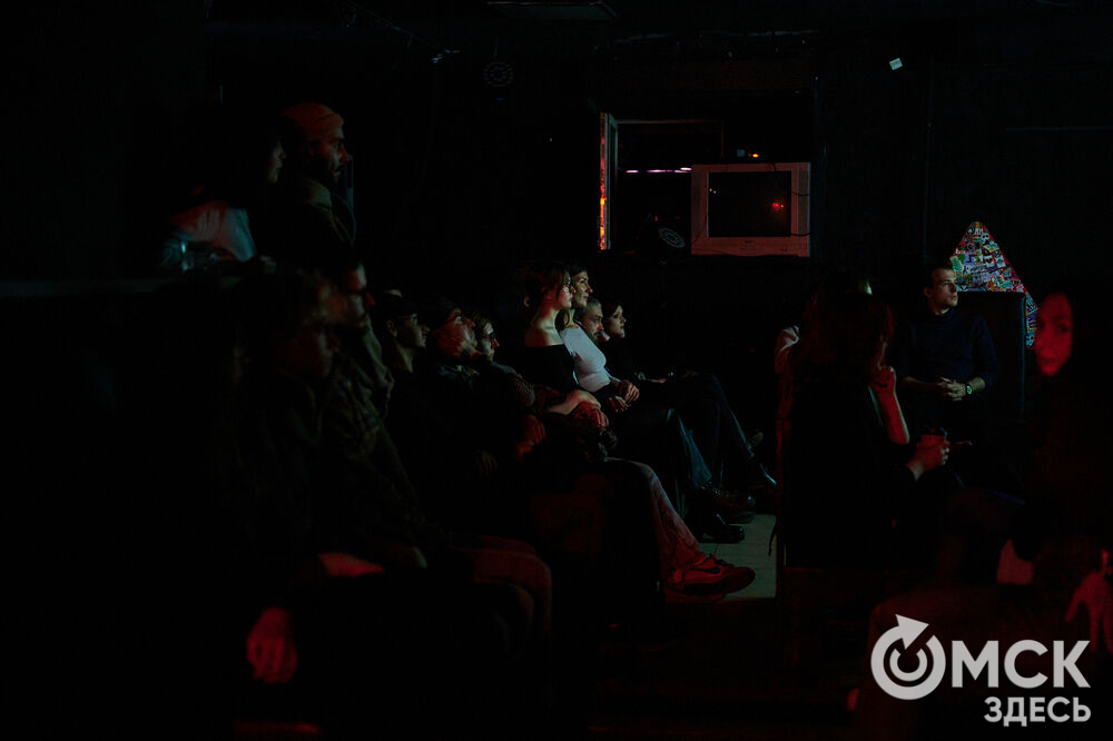 "Андер бар" и "Левая нога" провели ретроспективу короткометражных фильмов режиссёра Саши Кузовкова. Фото: Илья Петров