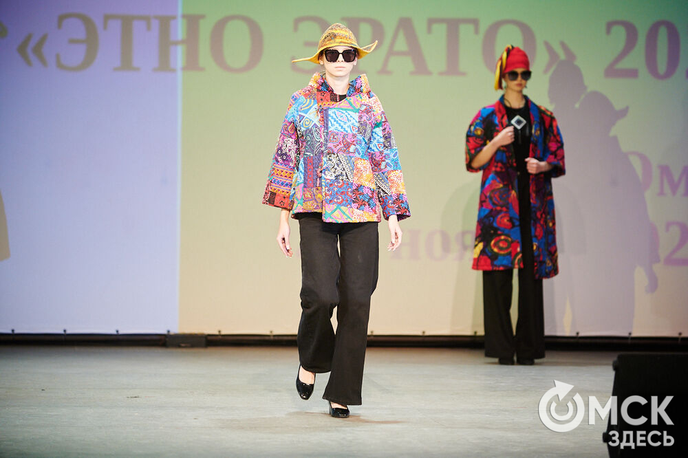 На базе Омского колледжа культуры и искусств стартовал Евразийский конкурс высокой моды национального костюма "Этно-Эрато". Фото: Илья Петров